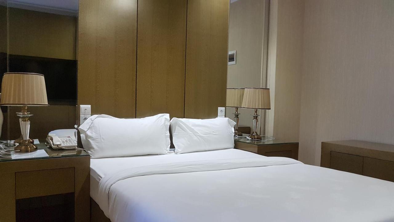 Edmond Hotel 브라자빌 외부 사진