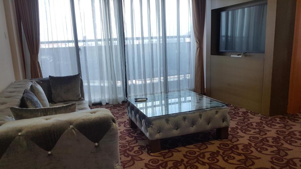 Edmond Hotel 브라자빌 외부 사진
