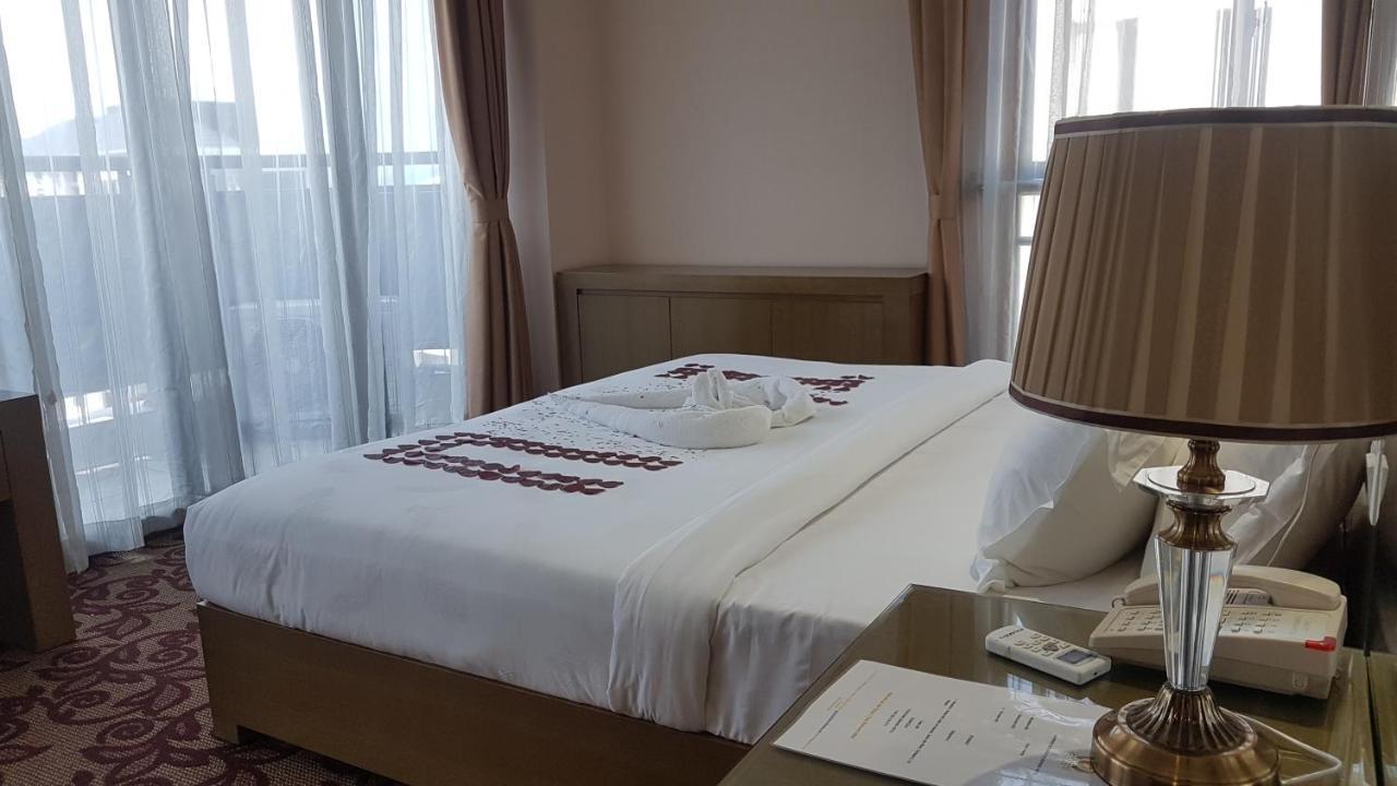 Edmond Hotel 브라자빌 외부 사진